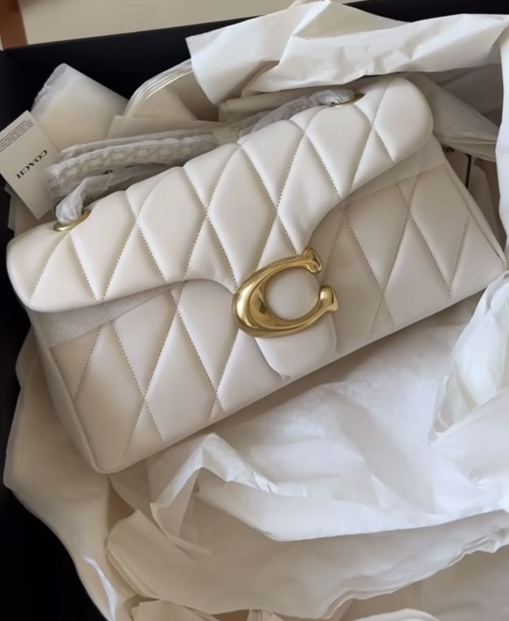 COACH QUILTED TABBY