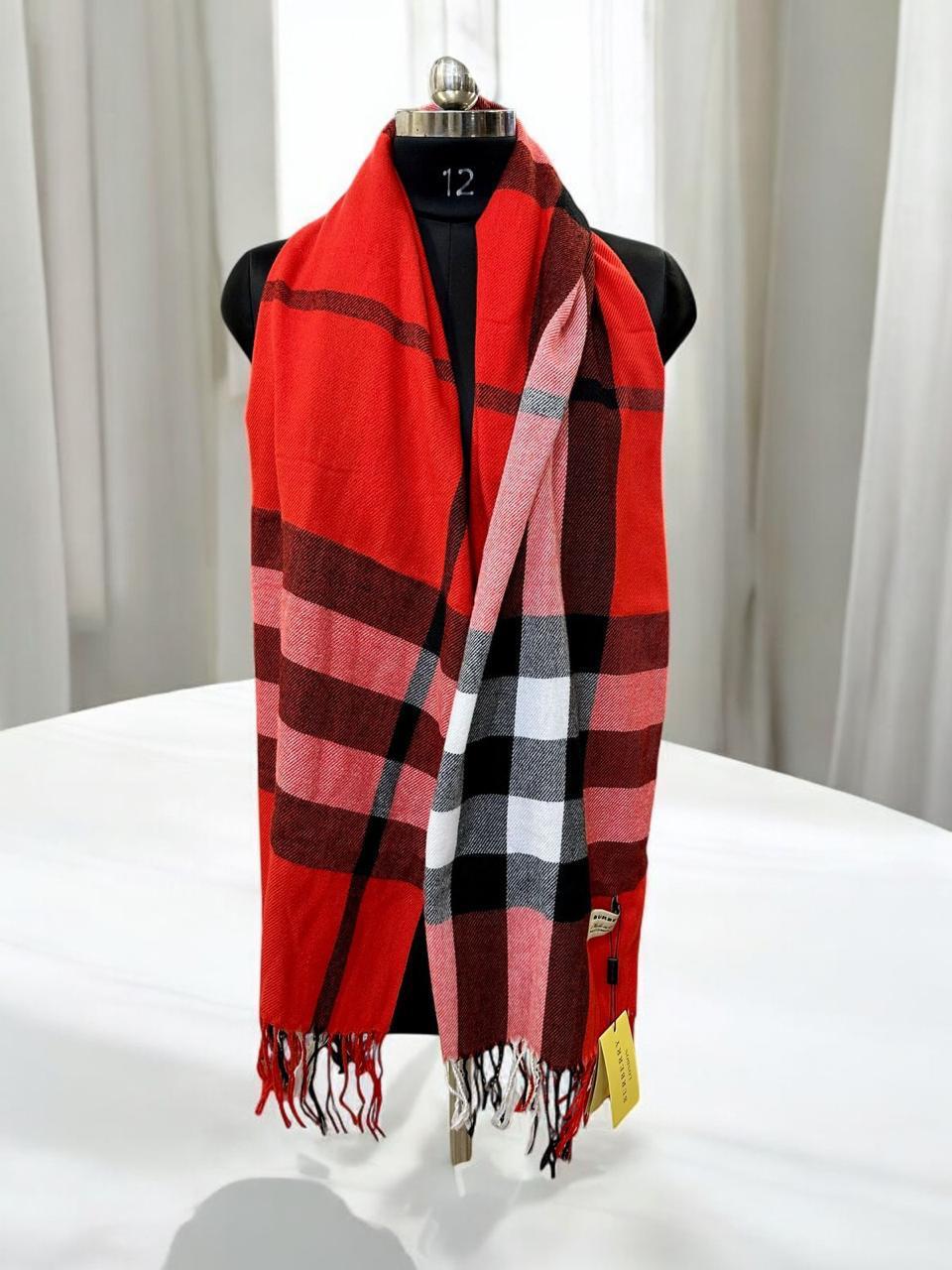 Bur-be-rry Woolen Check Muffler/Stole
