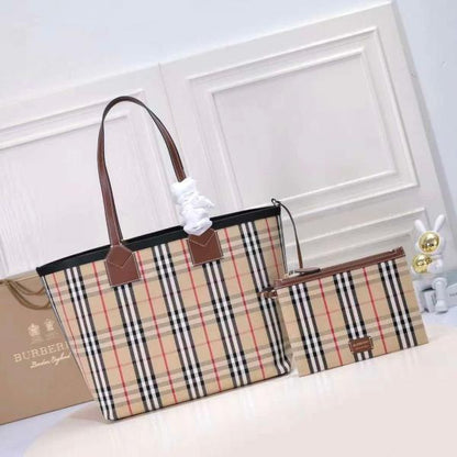 BUR-BER-RY LONDON TOTE BAG WITH DETACHABLE POUCH