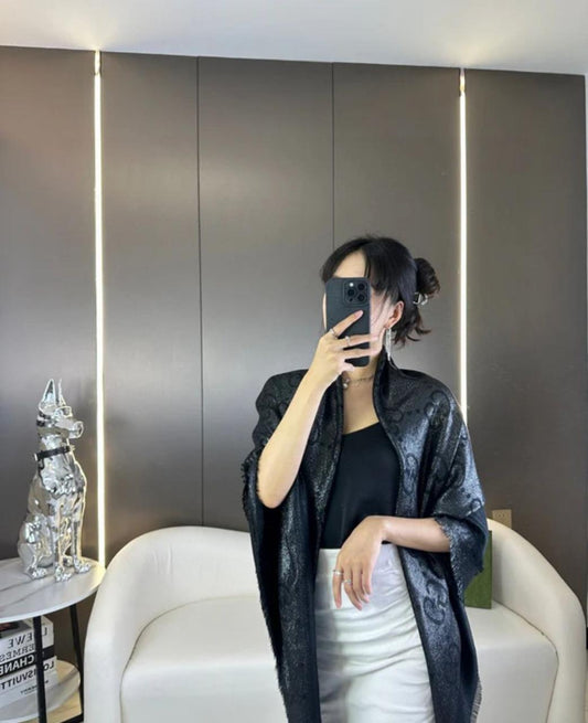 G_cc_i So Shine Shimmery Square Stoles