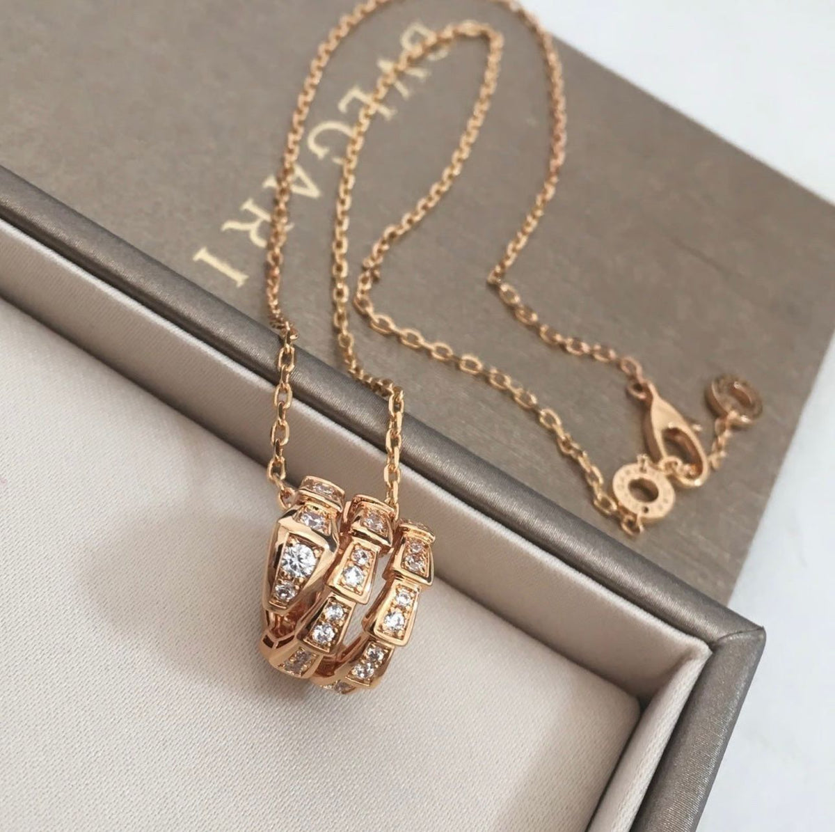 Bvl-gari Serpent-Inspired Diamond-Studded Necklace