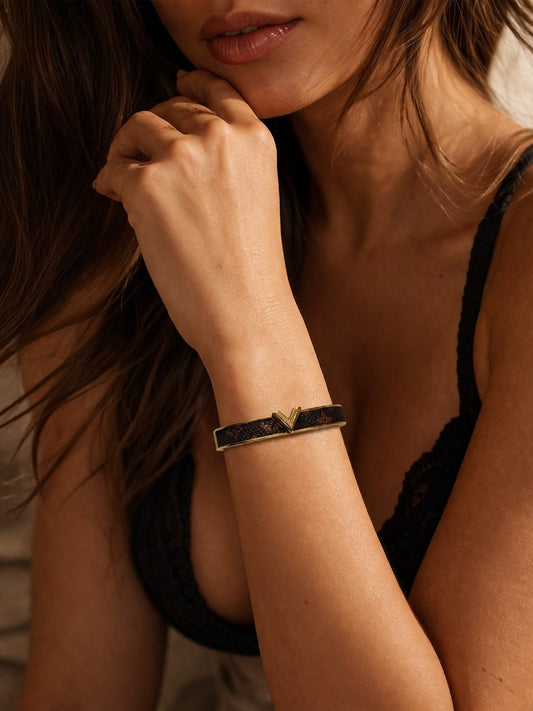 LVTN Signature V Bracelet
