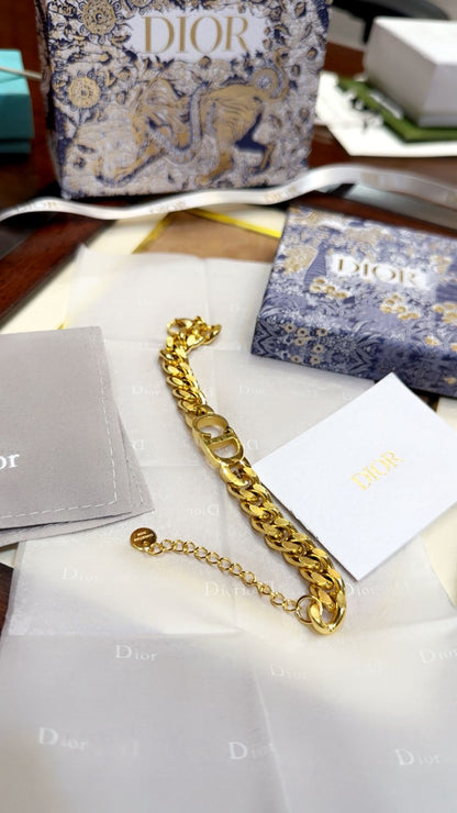 High End Di-or Bracelete available